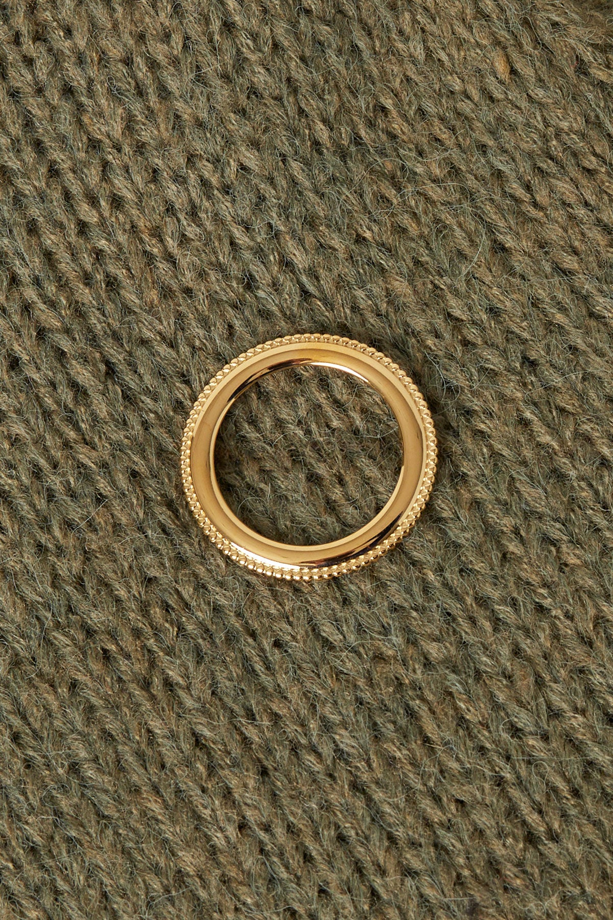 brooch the circle